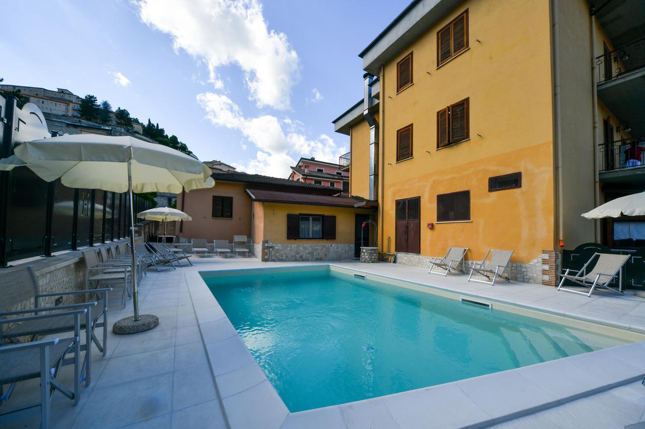 Hotel Cascia Ristorante Exterior foto